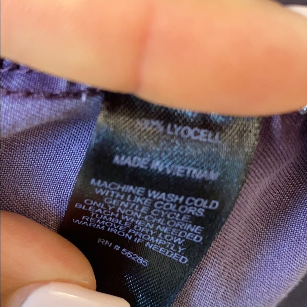 Express Purple Button Up - Picture 4 of 4